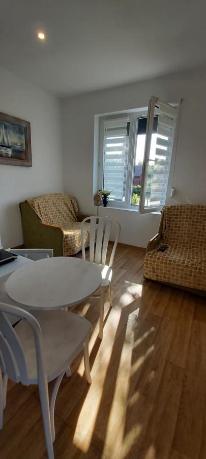 Willa Wieniotowo Apartamenty Przy Lesie I Plazy Ap Am Wald Und Strand Ustronie Morskie Buitenkant foto