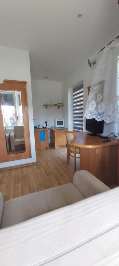 Willa Wieniotowo Apartamenty Przy Lesie I Plazy Ap Am Wald Und Strand Ustronie Morskie Buitenkant foto